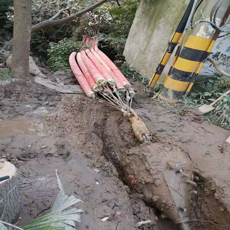 昌吉煤矿感应拖拉管